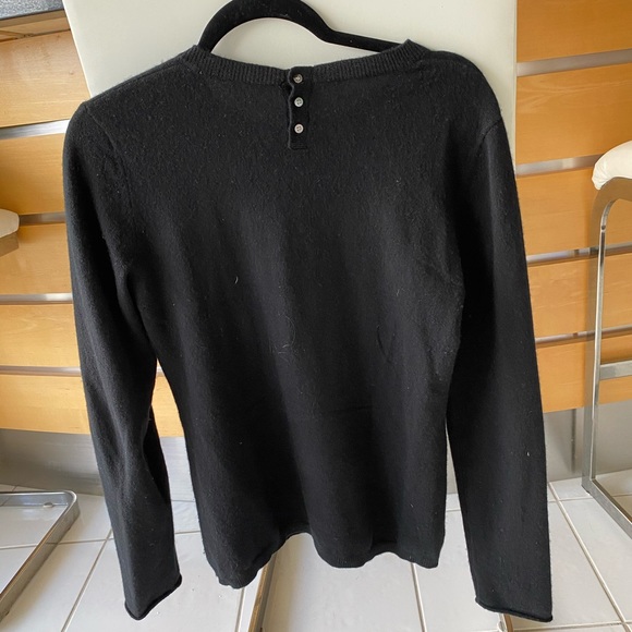 Saks Fifth Ave cashmere sweater - Picture 2 of 2